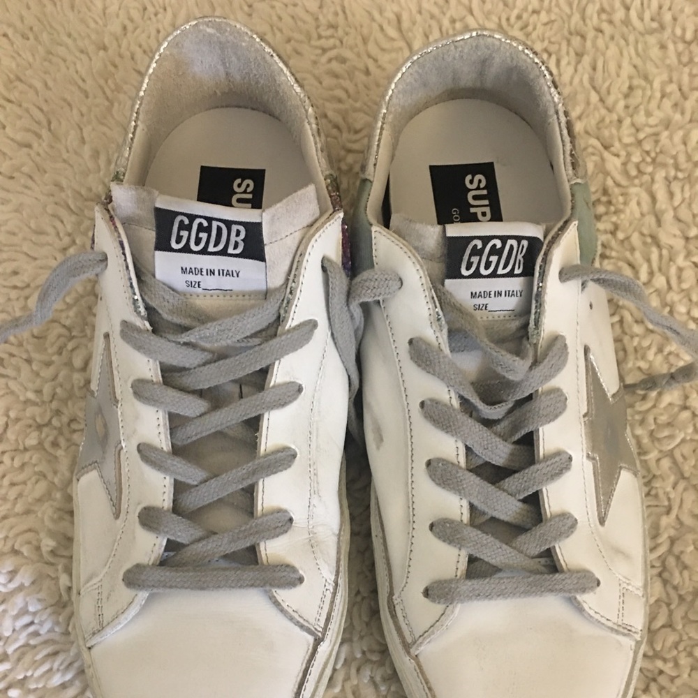 Golden goose - Picture 2 of 16